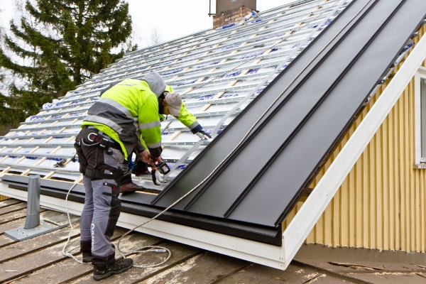 Кровельщик жестянщик