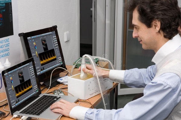 Лаборант по ультразвуковой технике