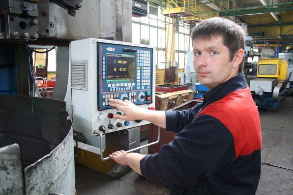 Наладчик холодноштамповочного оборудования