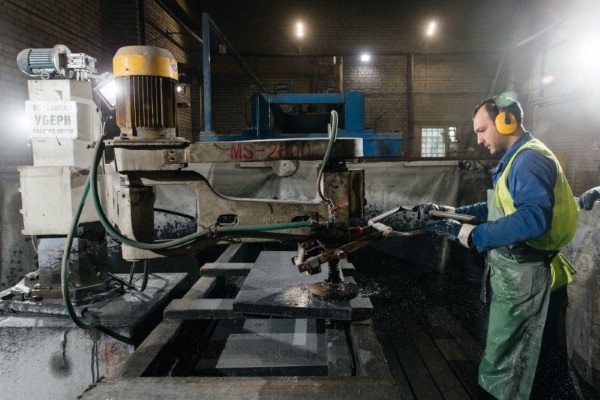 Окантовщик