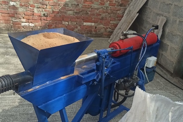 Брикетировщик