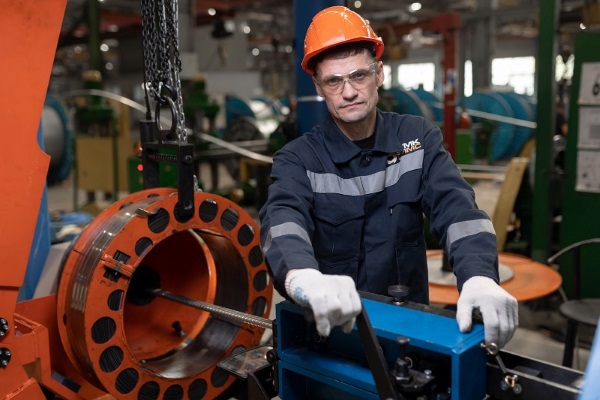 Бронировщик кабелей