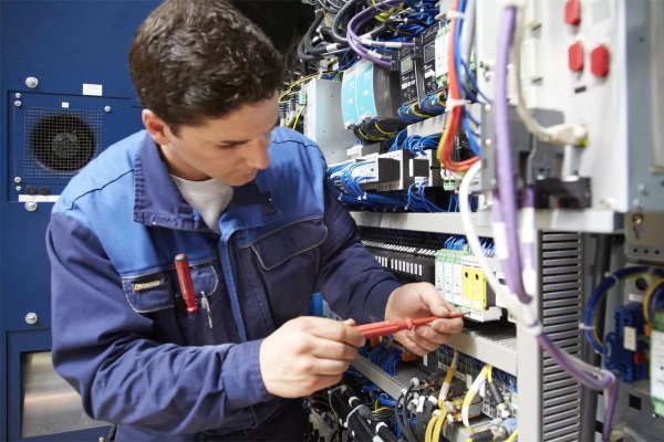 Техник Наладчик