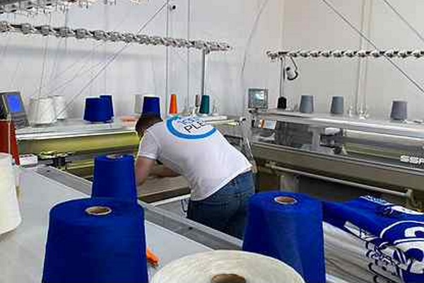 Вязальщик польстерных щеток