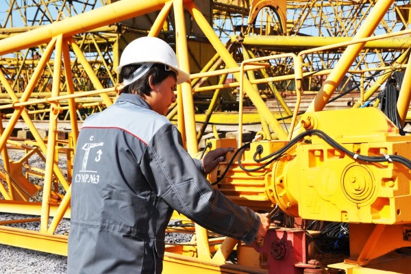 Монтажник строительных машин